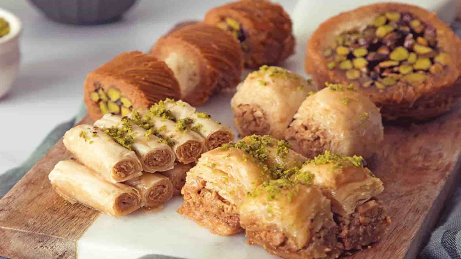 تصویر 1 از باقلوا قزوین با طعم ماندگار و عطر کره تازه